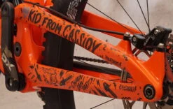 Dyedbro Kit Voor Framebescherming - Kettingzaag Zwart -Fiets Winkel 05 DBF11192