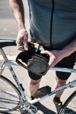 Fidlock TWIST Gereedschapsset + Bike Base - Zwart -Fiets Winkel 09653 BLK fidlock TWIST toolbox bikebase outdoor 05