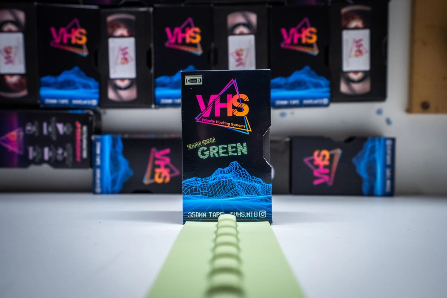 VHS 2.0 Slapper Tape - Groen 4 VHS 2.0 Slapper Tape - Groen - Afbeelding 2