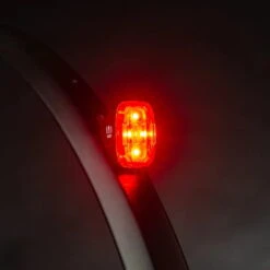 Lezyne Fender Alert STVZO EBIKE - Zwart -Fiets Winkel lezyne fender e bike rear light stvzo black 3